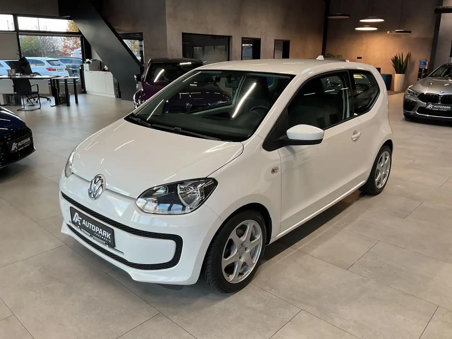 Volkswagen up! move up! Klima DAB Alu ZV Weiß - 1