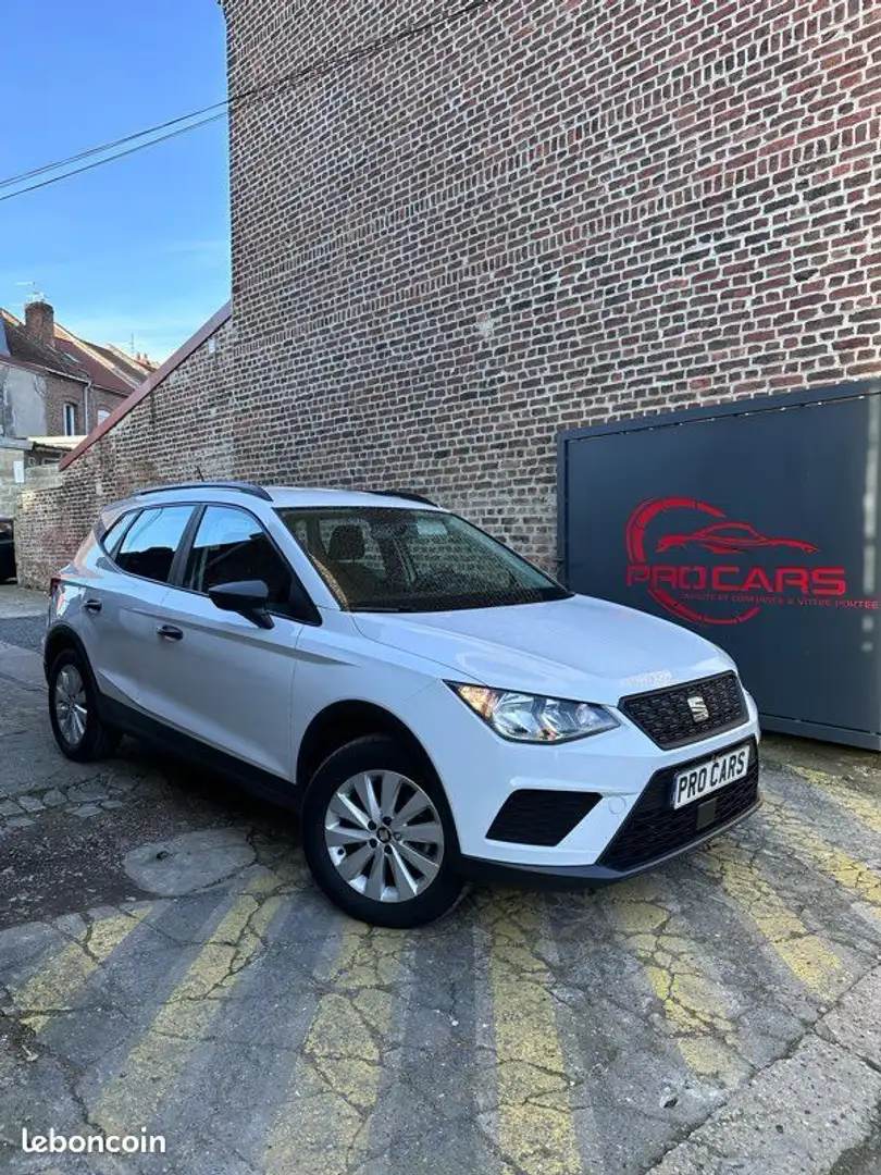 SEAT Arona Blanc - 1