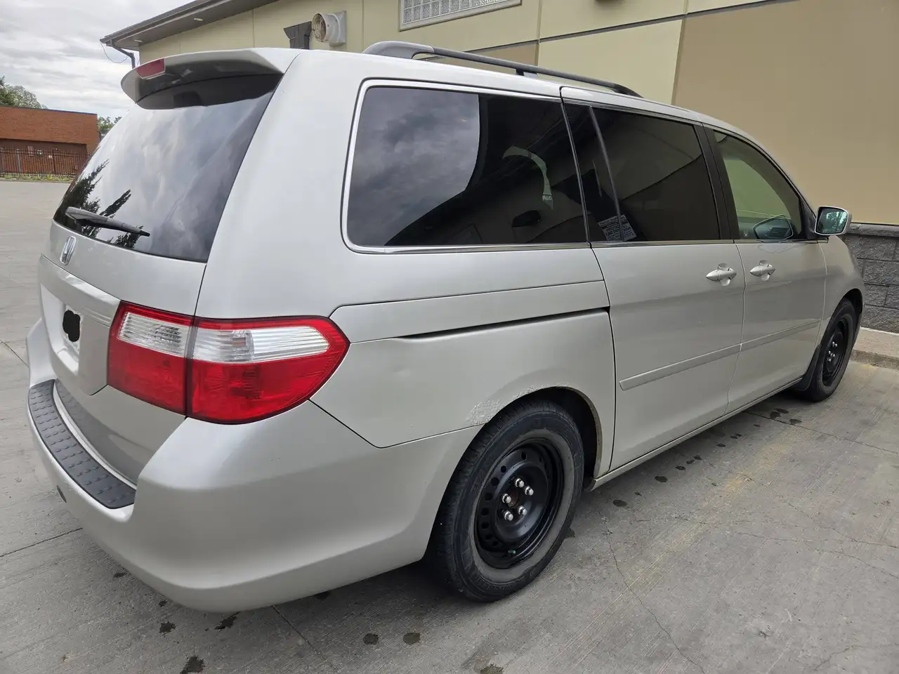 Honda Odyssey photo Honda Odyssey