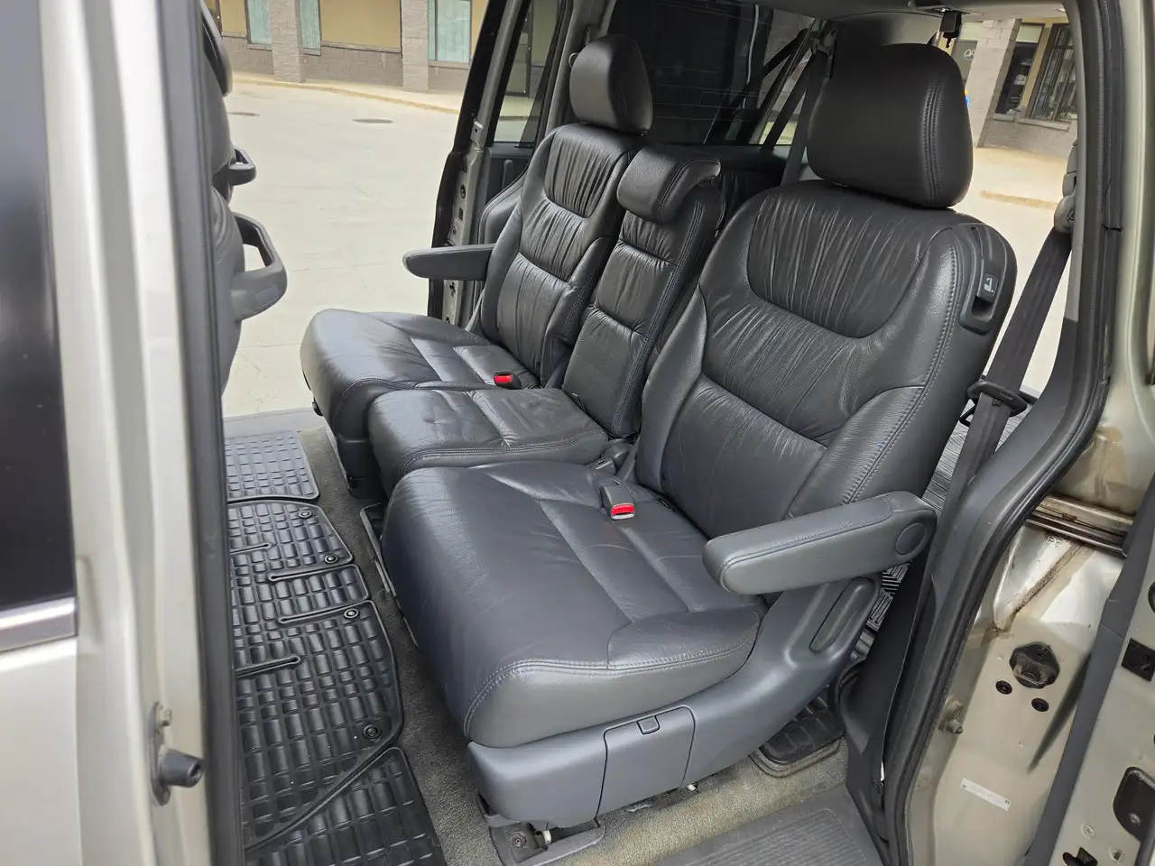 Honda Odyssey photo Honda Odyssey