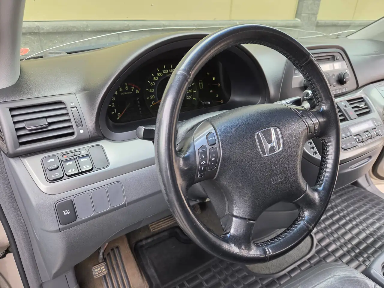 Honda Odyssey photo Honda Odyssey