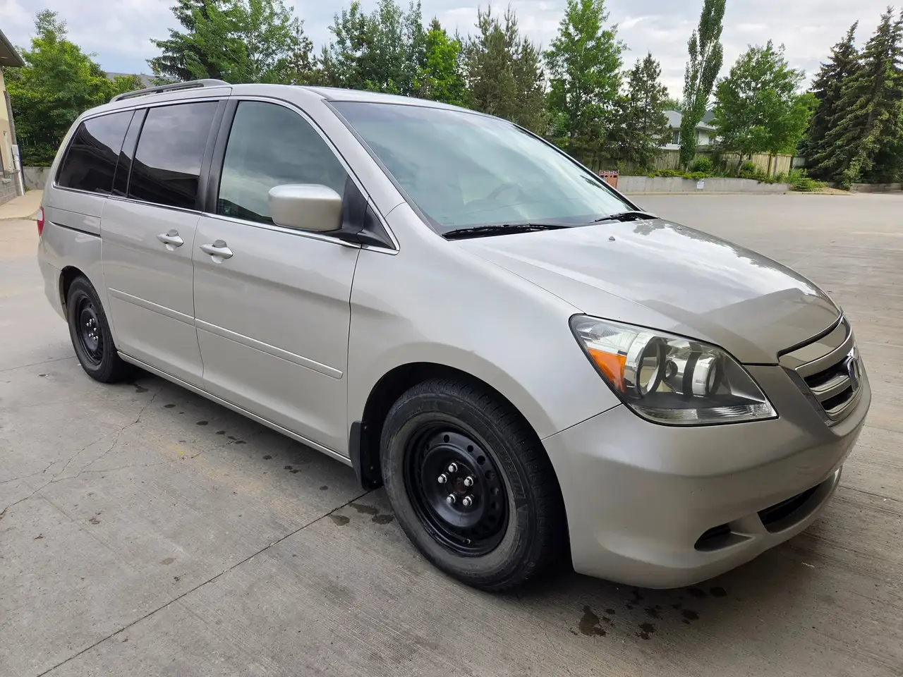 Honda Odyssey photo Honda Odyssey