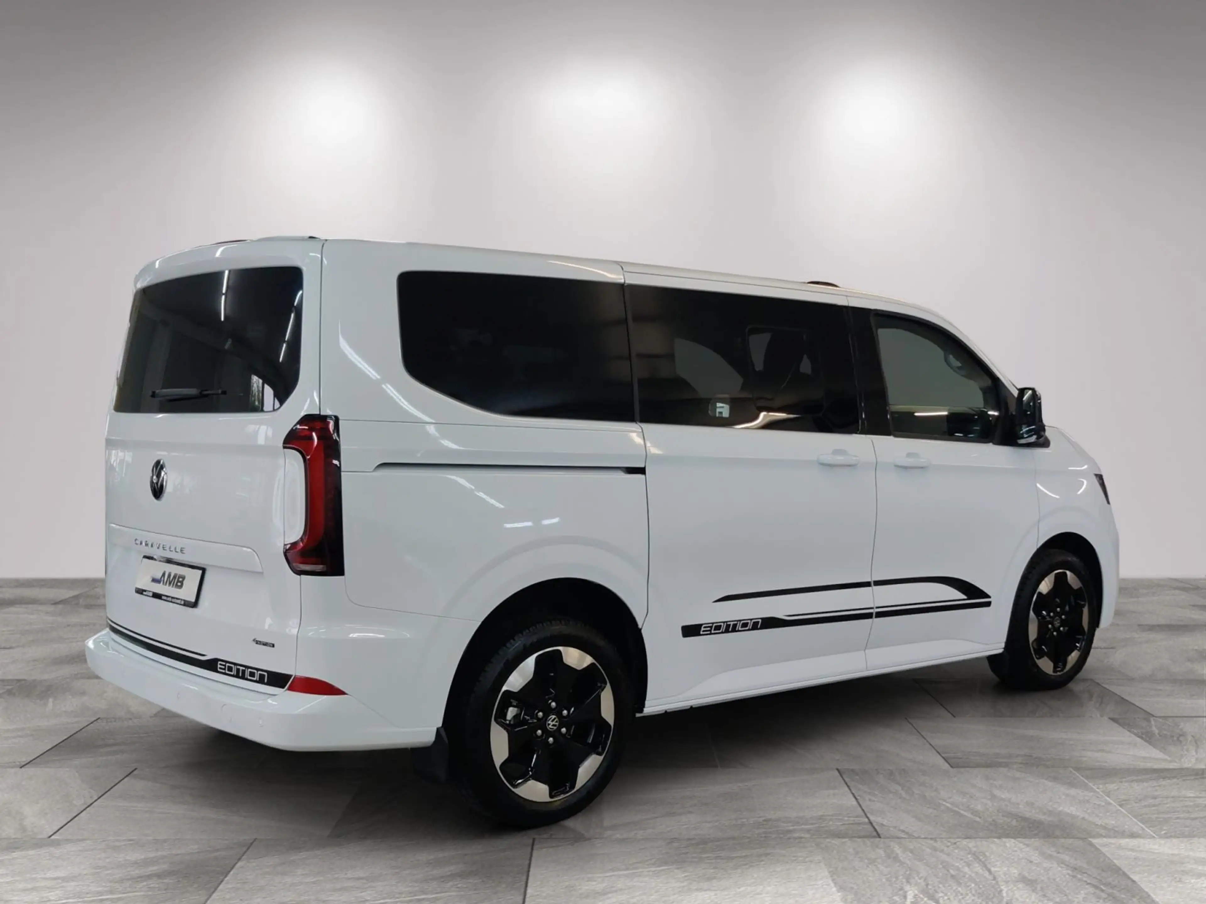 Volkswagen T7 Caravelle Edition 2.0 TDI 4MO Matrix/Standh/8 — photo 3