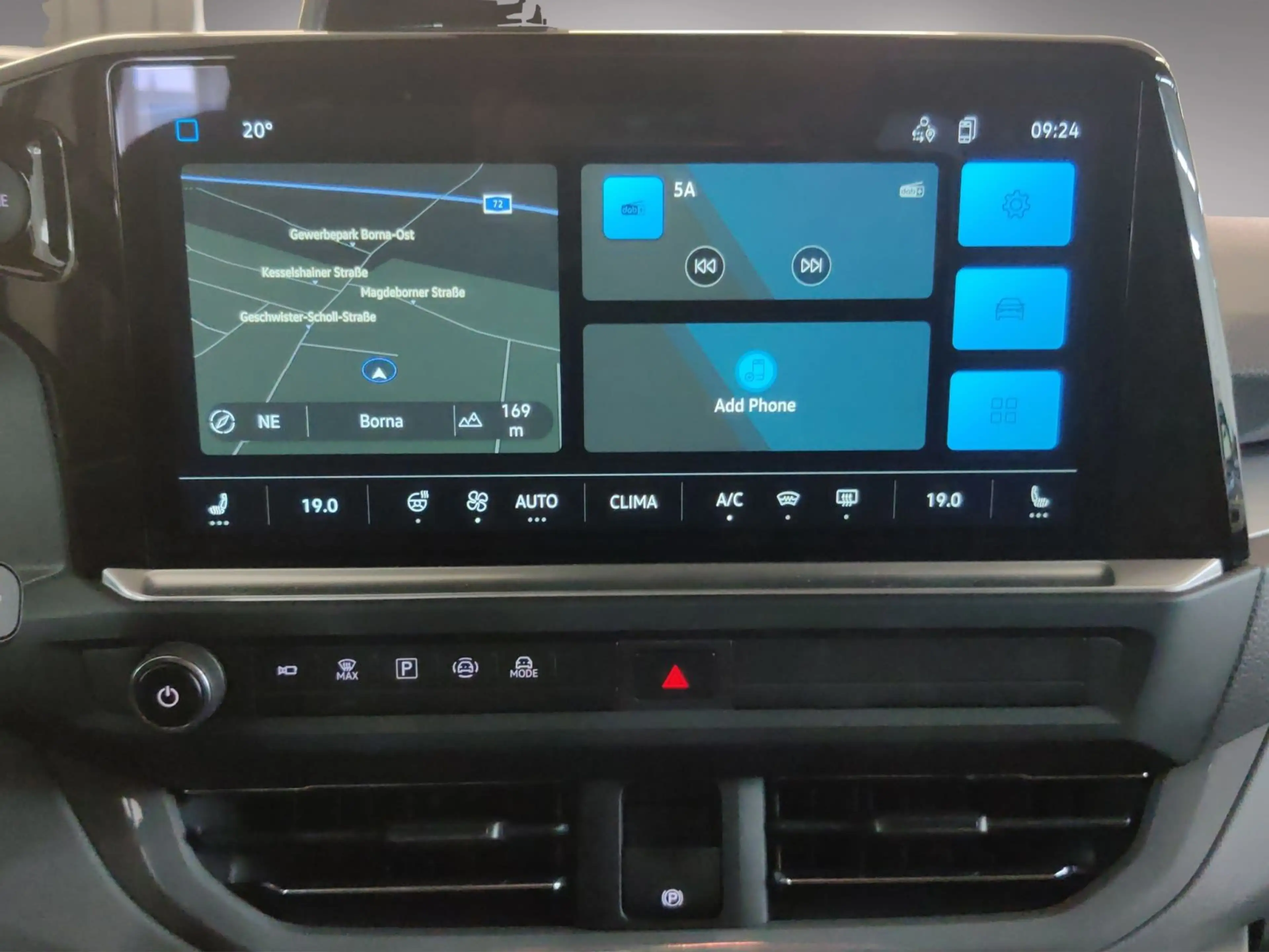 Volkswagen T7 Caravelle Edition 2.0 TDI 4MO Matrix/Standh/8 — photo 12