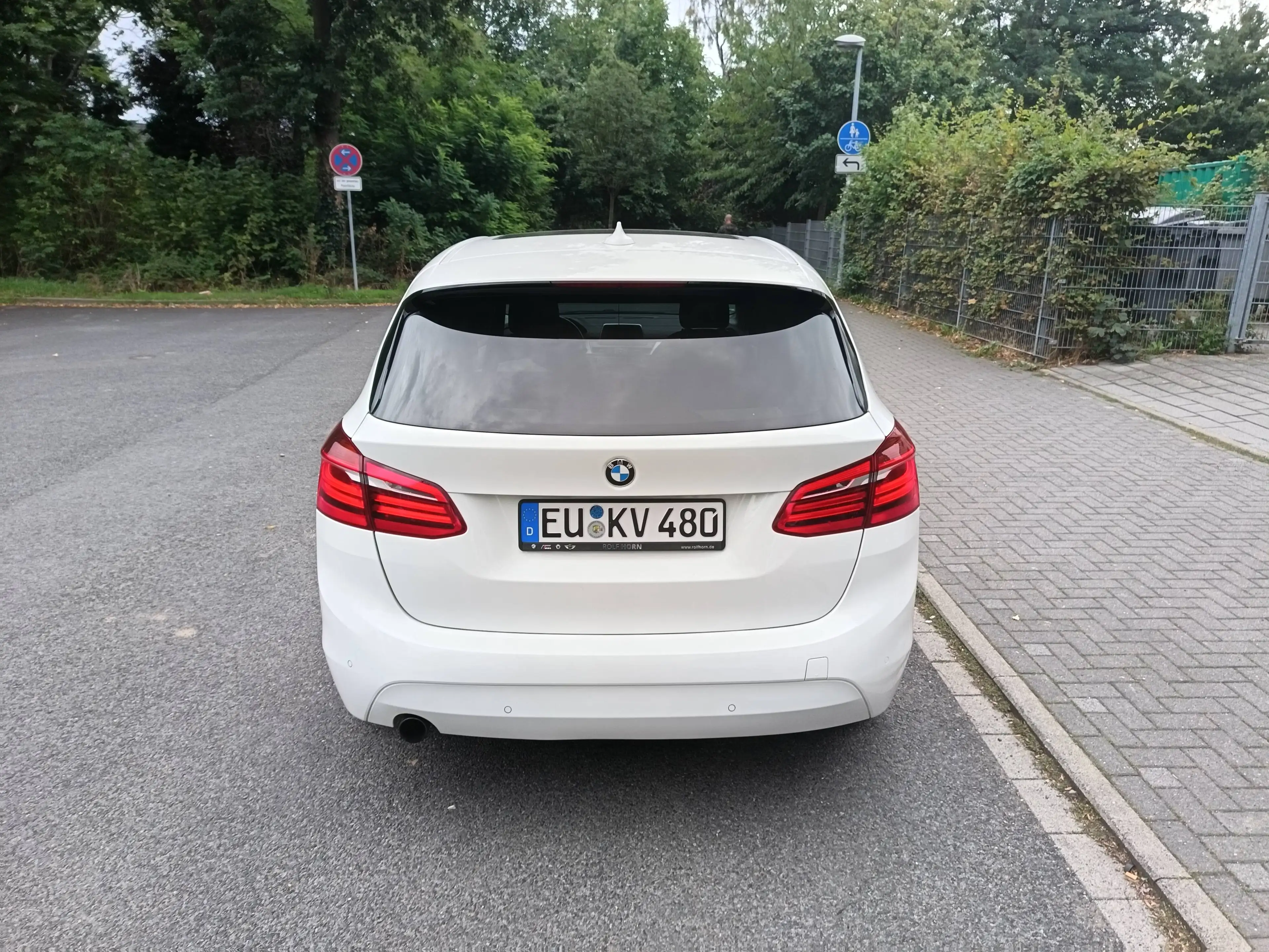 BMW 218 218 i Advantage — photo 9