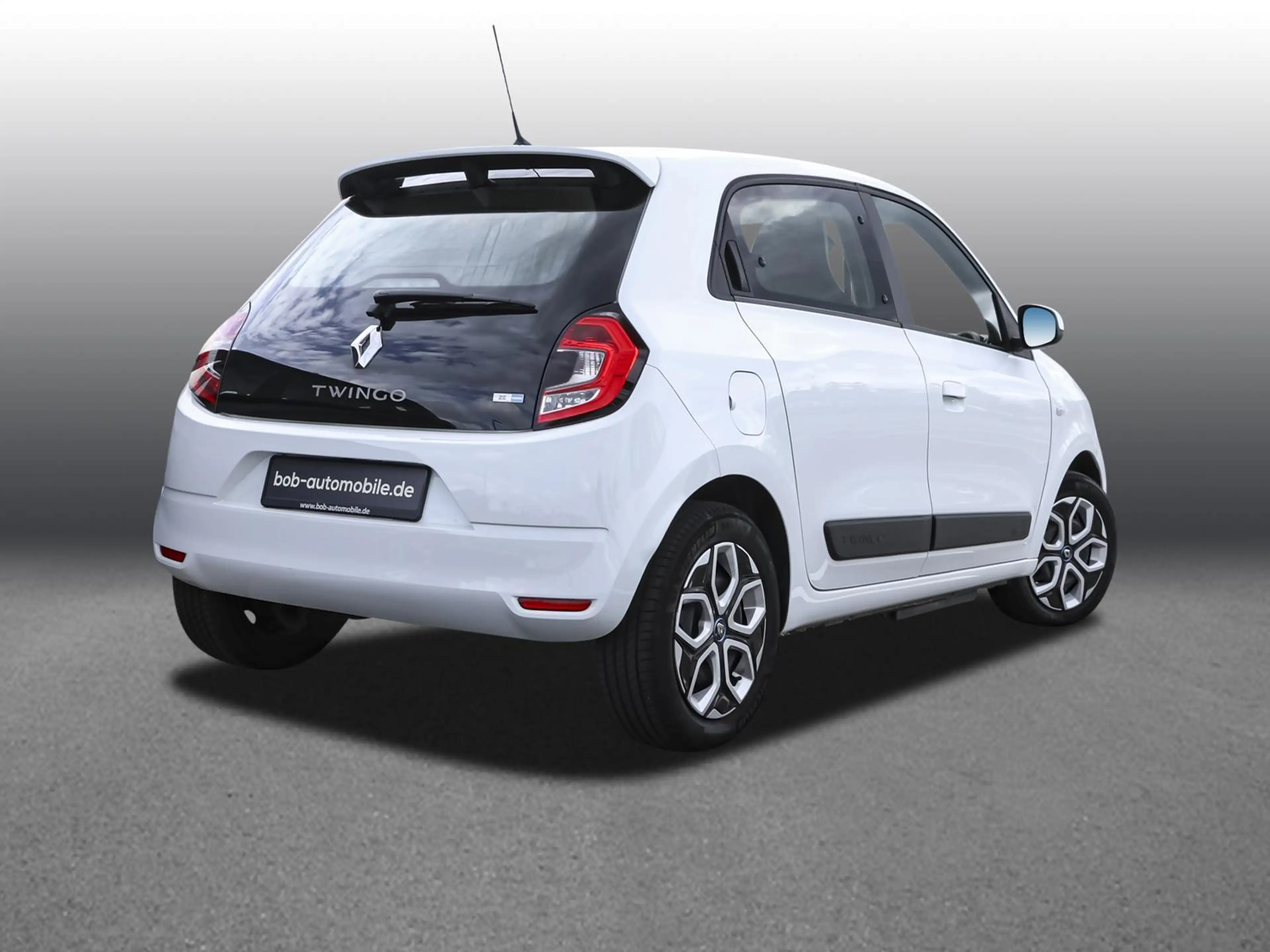 Renault Twingo E-TECH ZEN SHZ ANDROID CARPLAY — photo 2