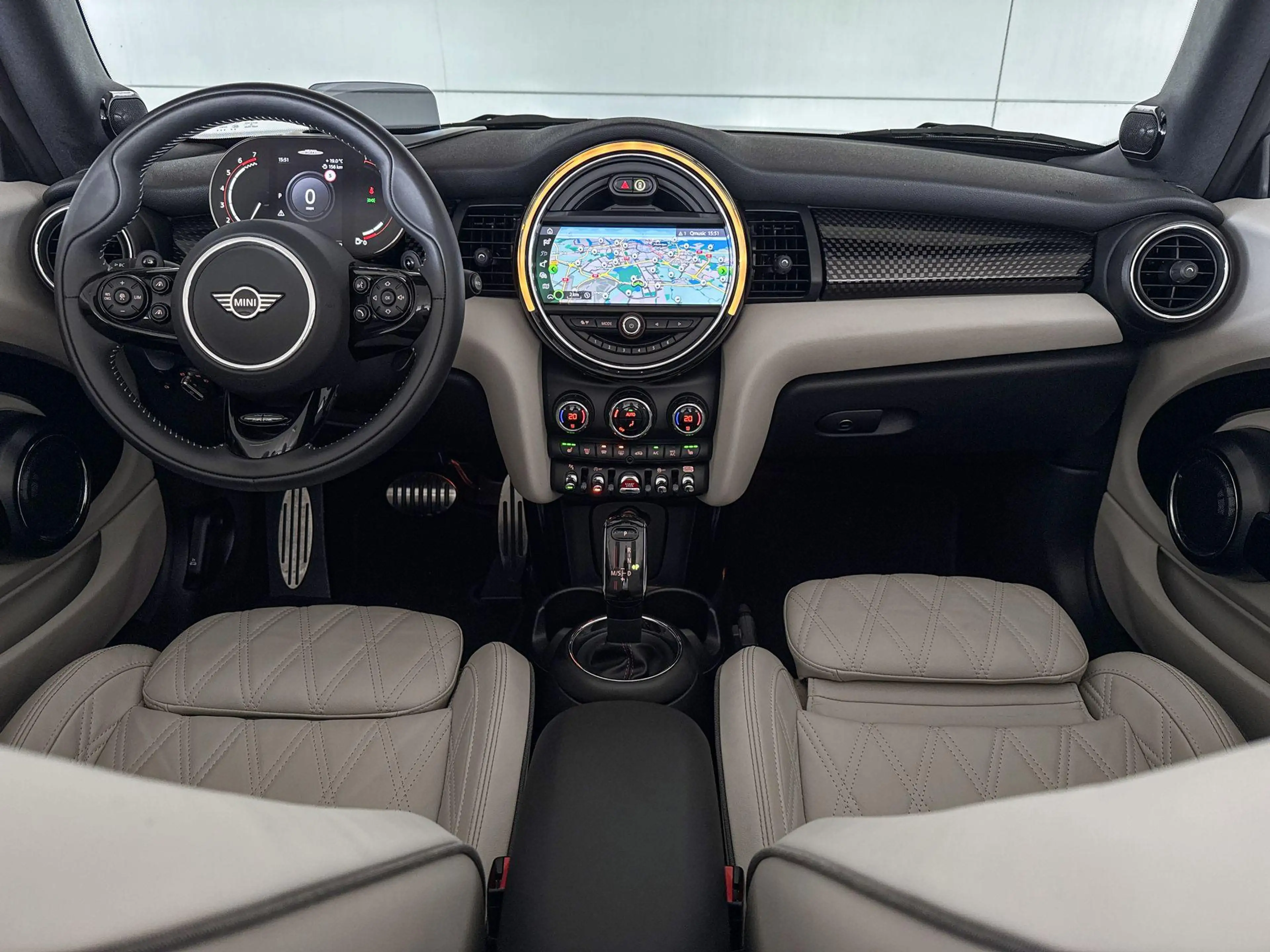 MINI John Cooper Works Cabrio 2.0 Chili — photo 10