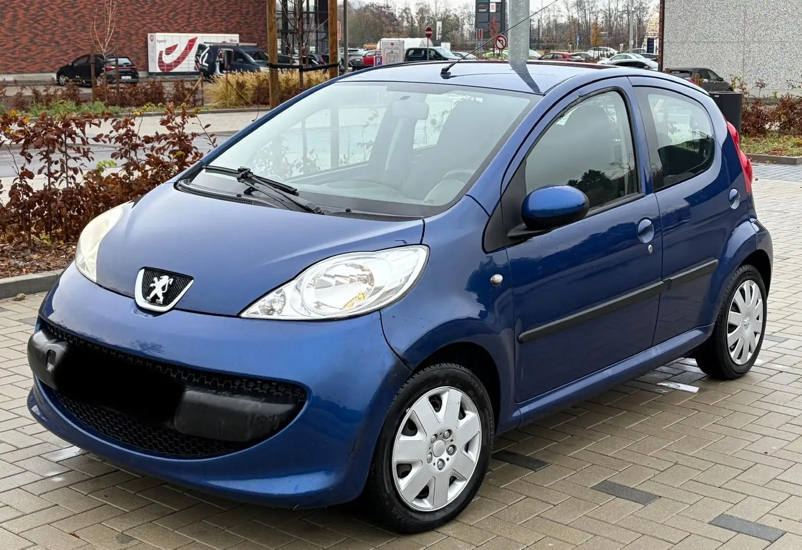 Peugeot 107 1.0i 12v Trendy - 1