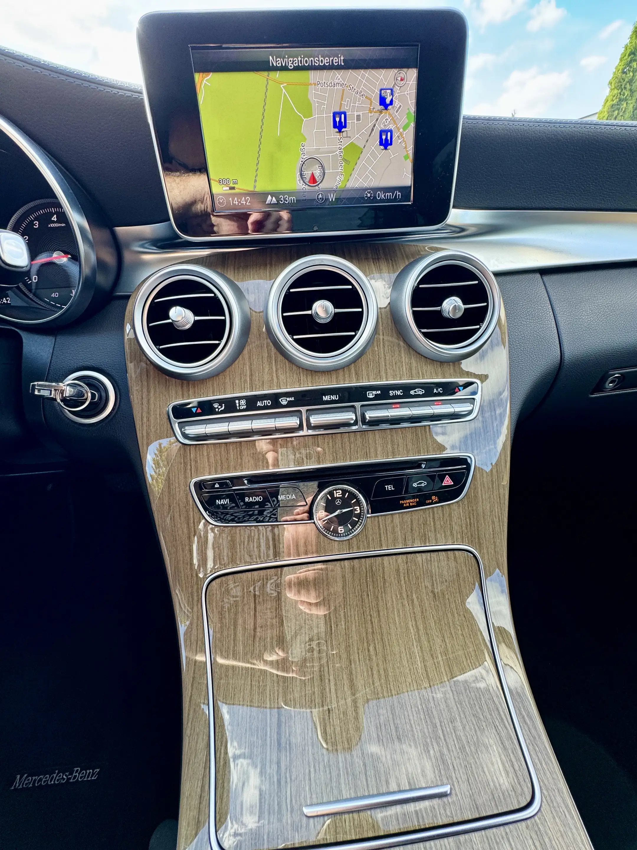 Mercedes-Benz C 200 C 200 CGI (205.042) Automatik, LED, NAVI, usw... Voll — photo 18