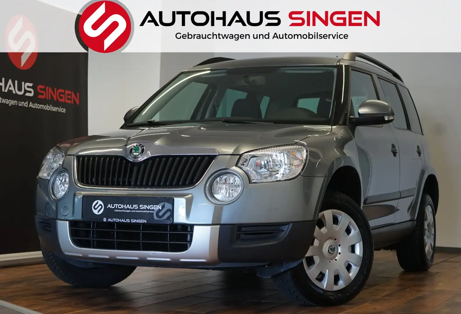 Skoda Yeti 2.0 TDI Active Plus Edition 4x4|1. HD|SCHALTER Grau - 1