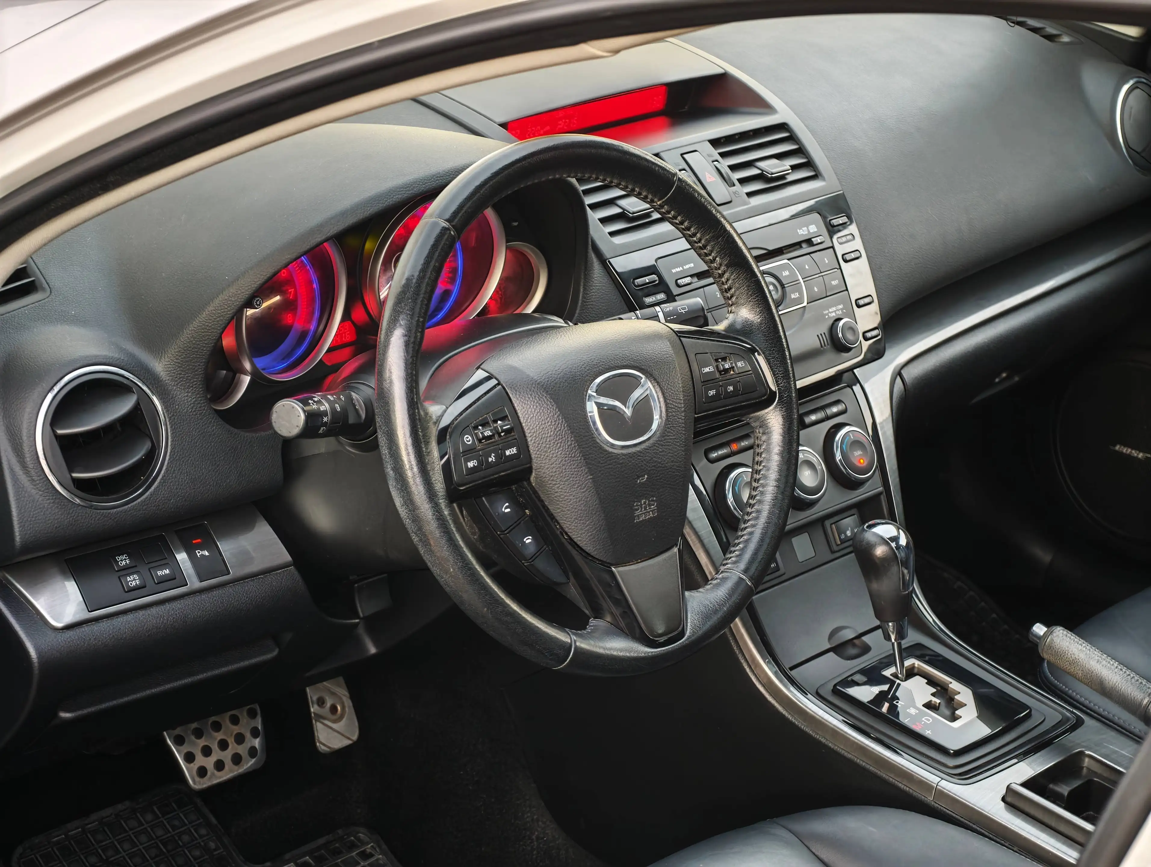 Mazda 6 2.0 Sports-Line 1.Hand Motor&GetriebeTop Leder Schiebedach MemorySitz BoseSoundsystem Totwinkelassistent — photo 6