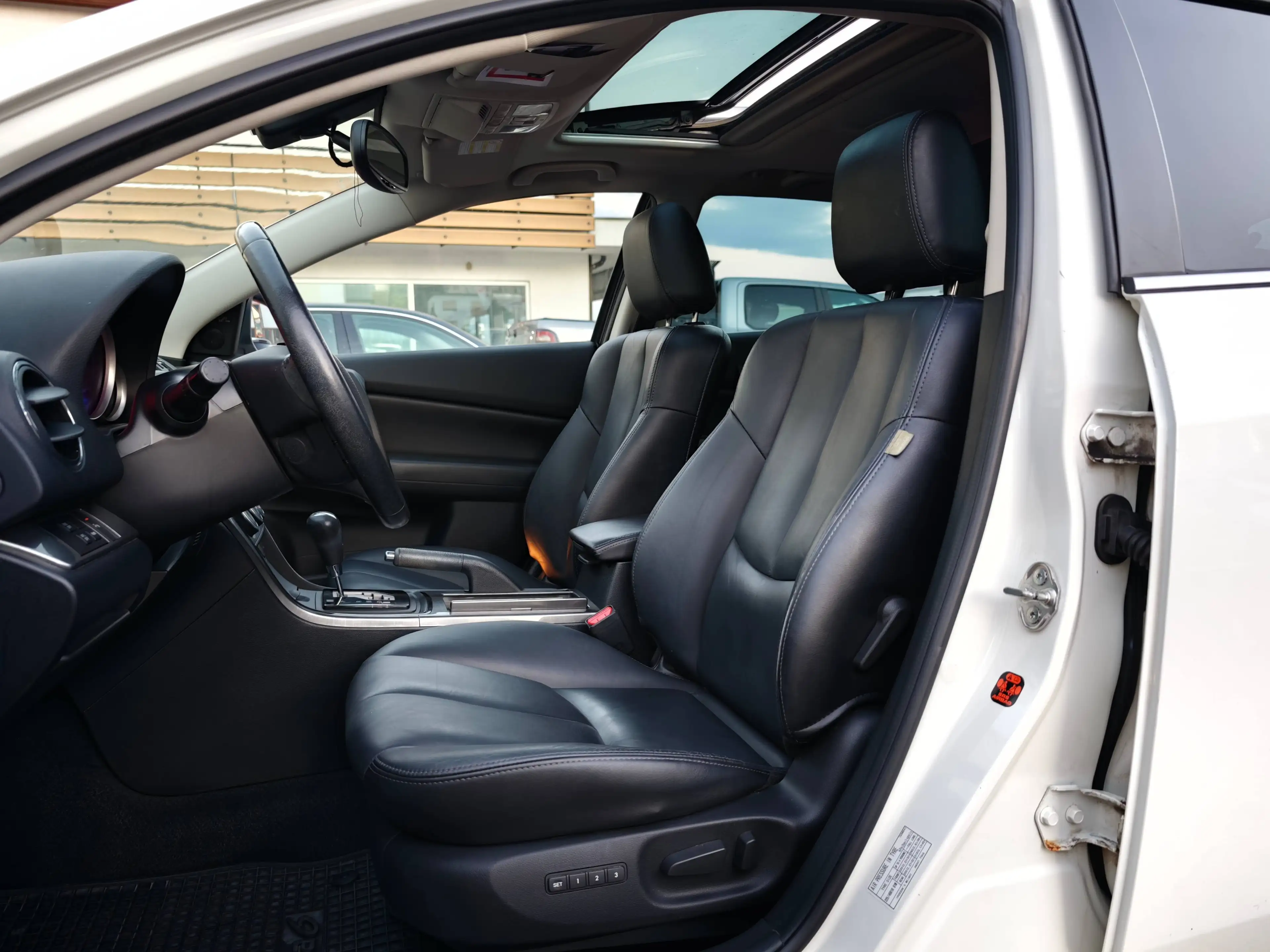 Mazda 6 2.0 Sports-Line 1.Hand Motor&GetriebeTop Leder Schiebedach MemorySitz BoseSoundsystem Totwinkelassistent — photo 9
