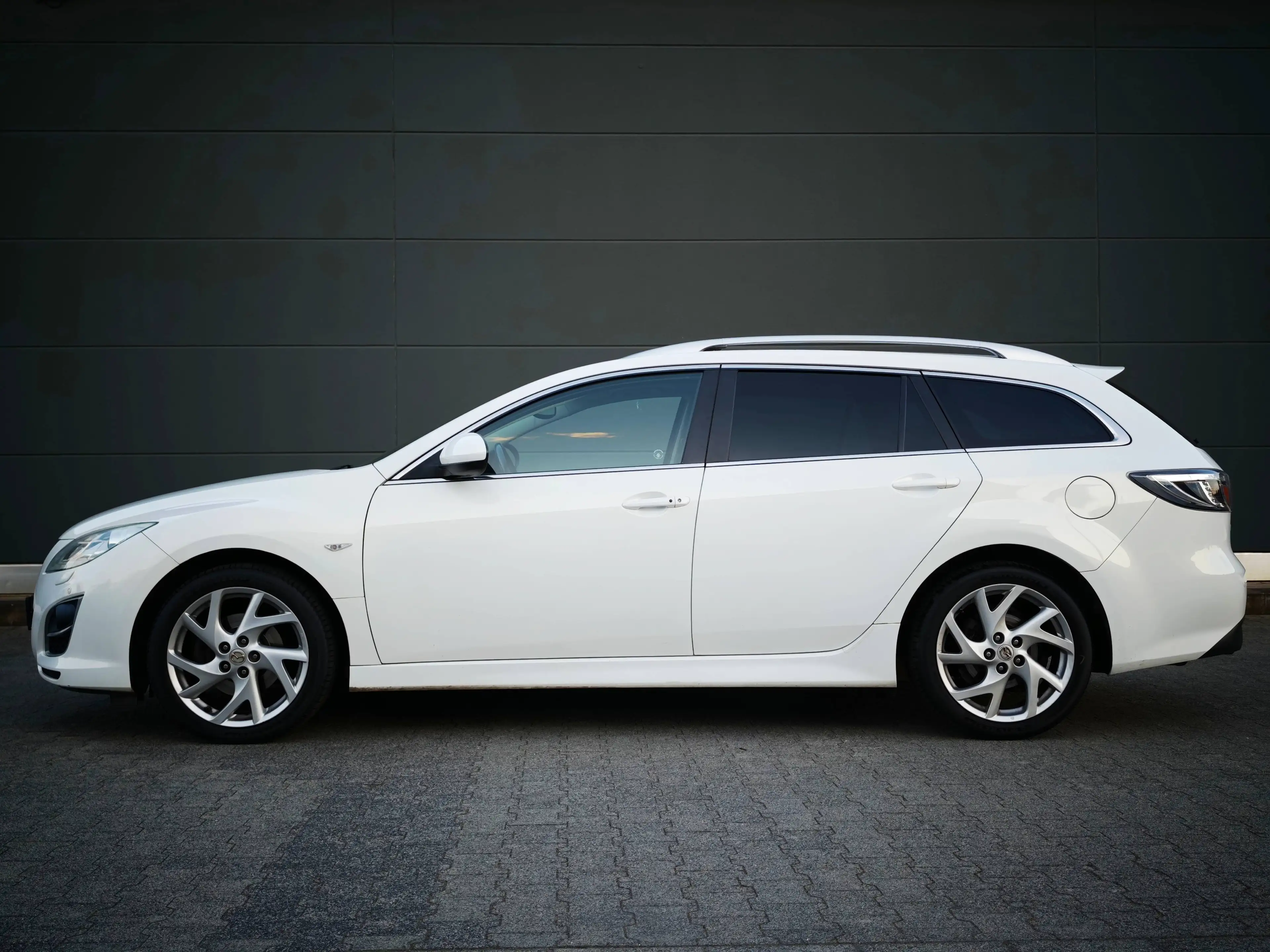 Mazda 6 2.0 Sports-Line 1.Hand Motor&GetriebeTop Leder Schiebedach MemorySitz BoseSoundsystem Totwinkelassistent — photo 7