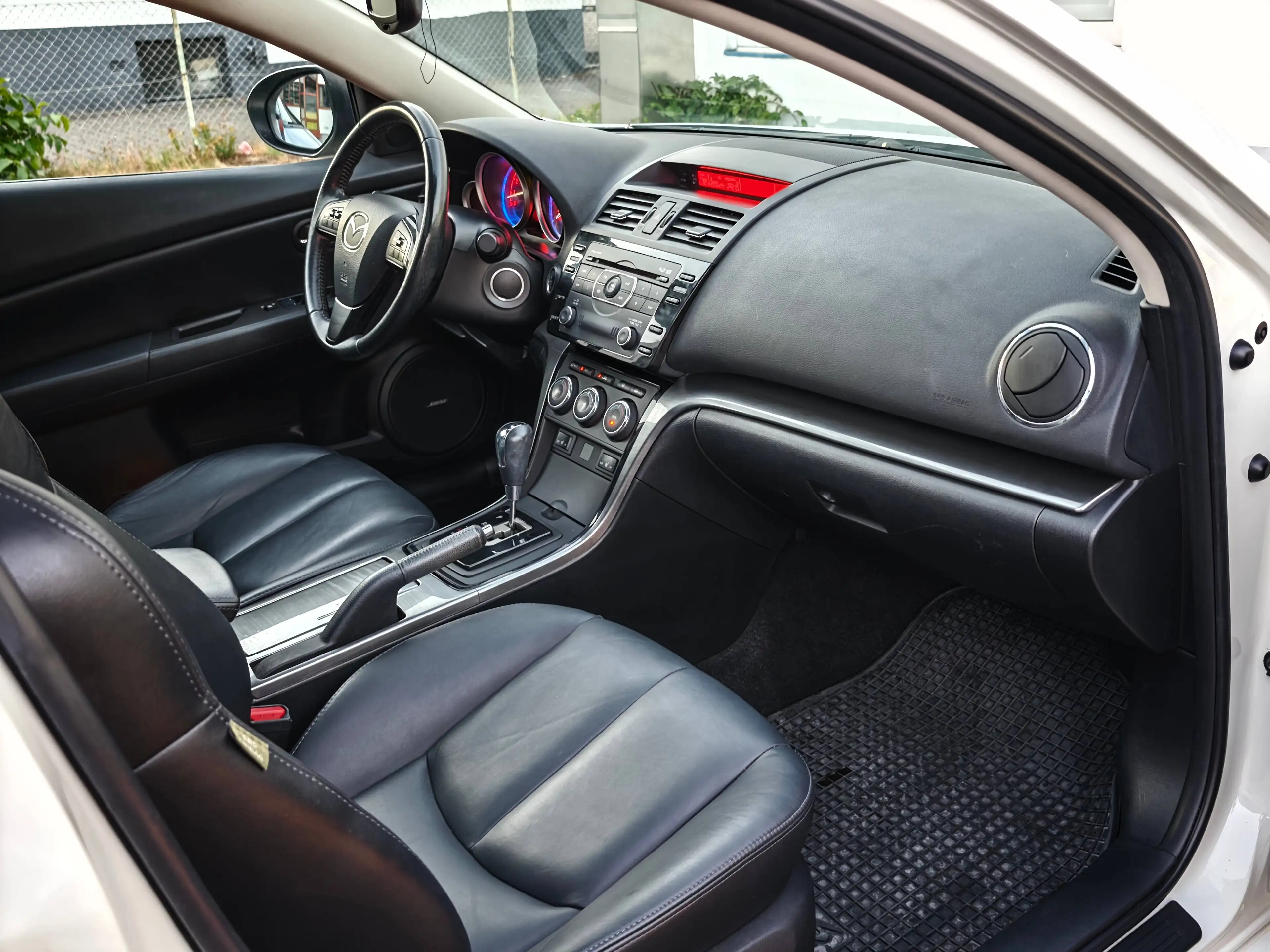 Mazda 6 2.0 Sports-Line 1.Hand Motor&GetriebeTop Leder Schiebedach MemorySitz BoseSoundsystem Totwinkelassistent — photo 15