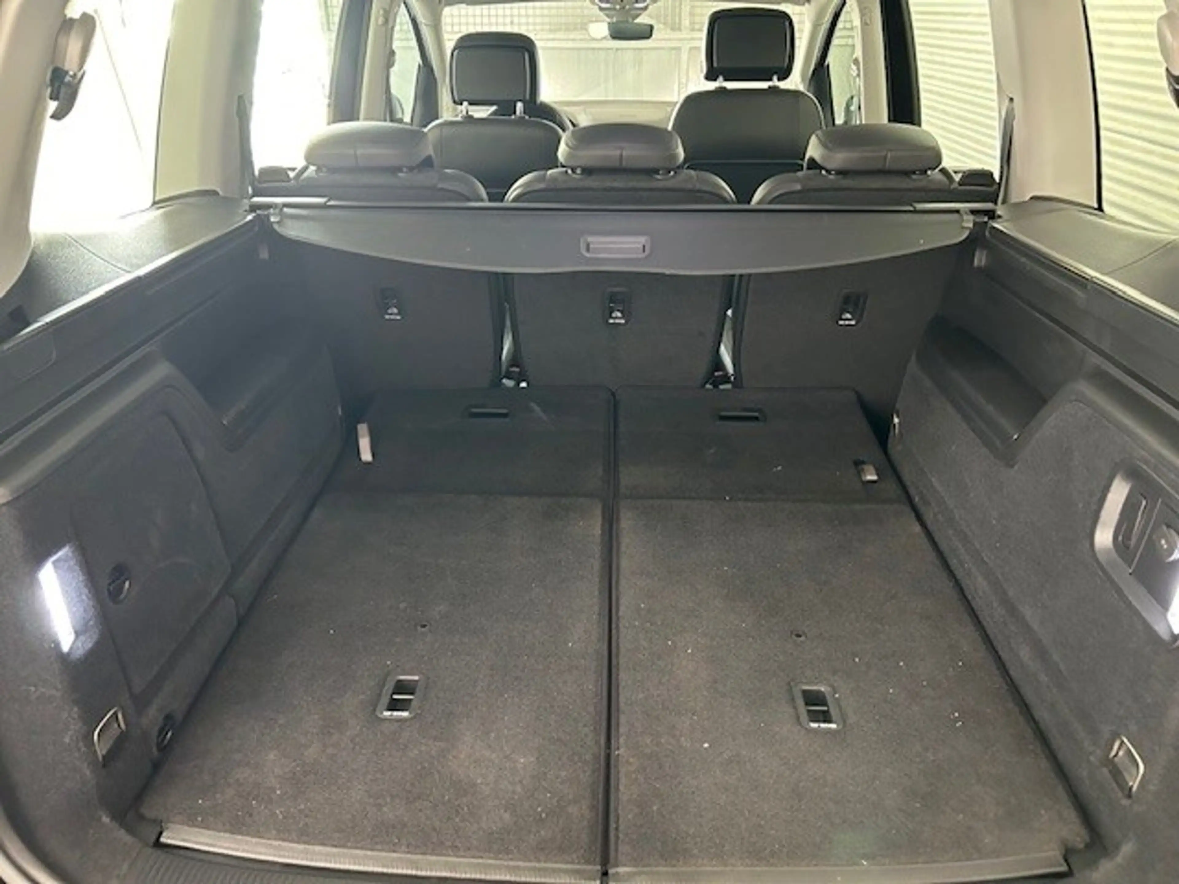 Volkswagen Sharan Business+ TSI 7-Sitzer — photo 10