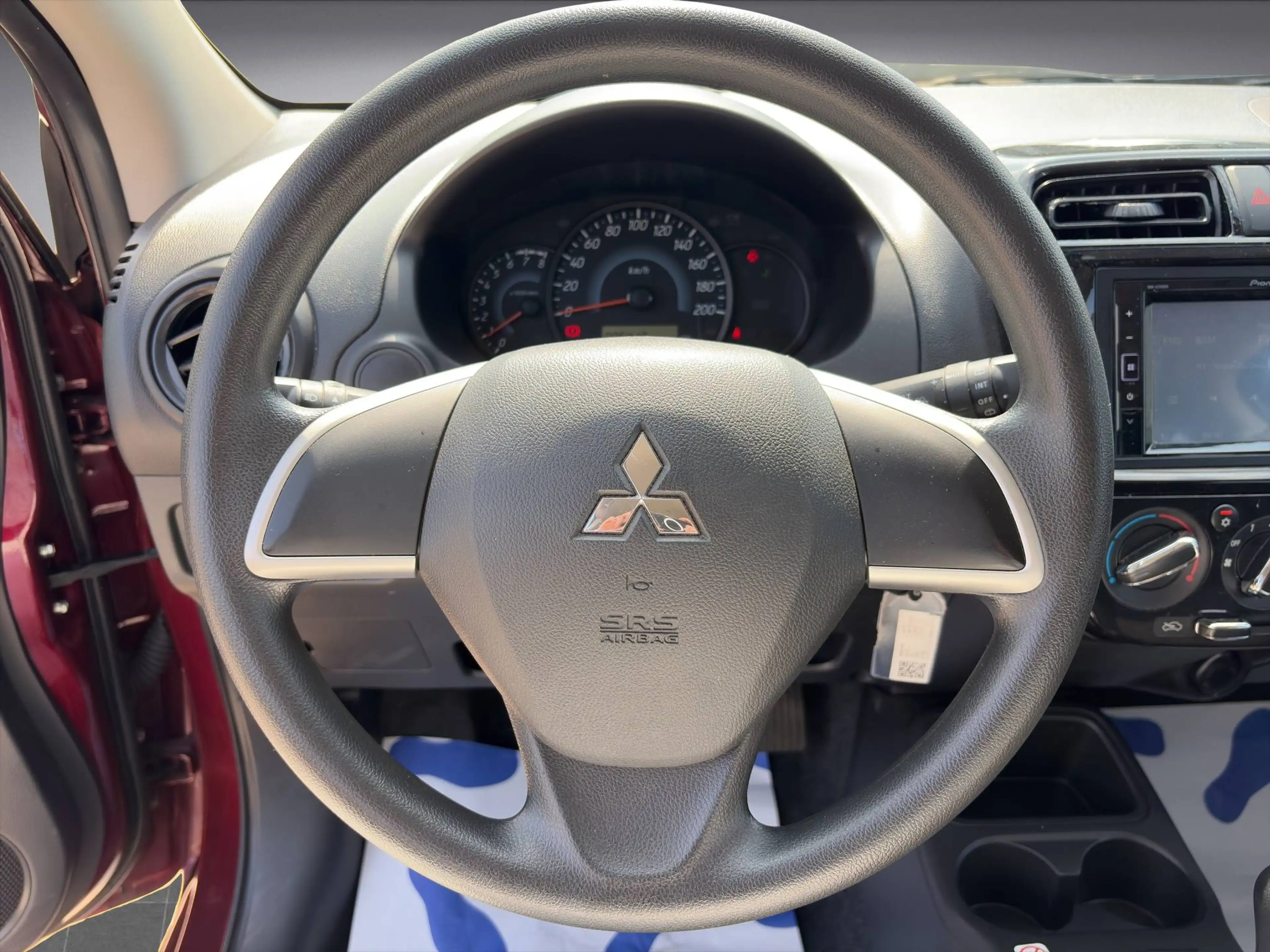 Mitsubishi Space Star Select — photo 15