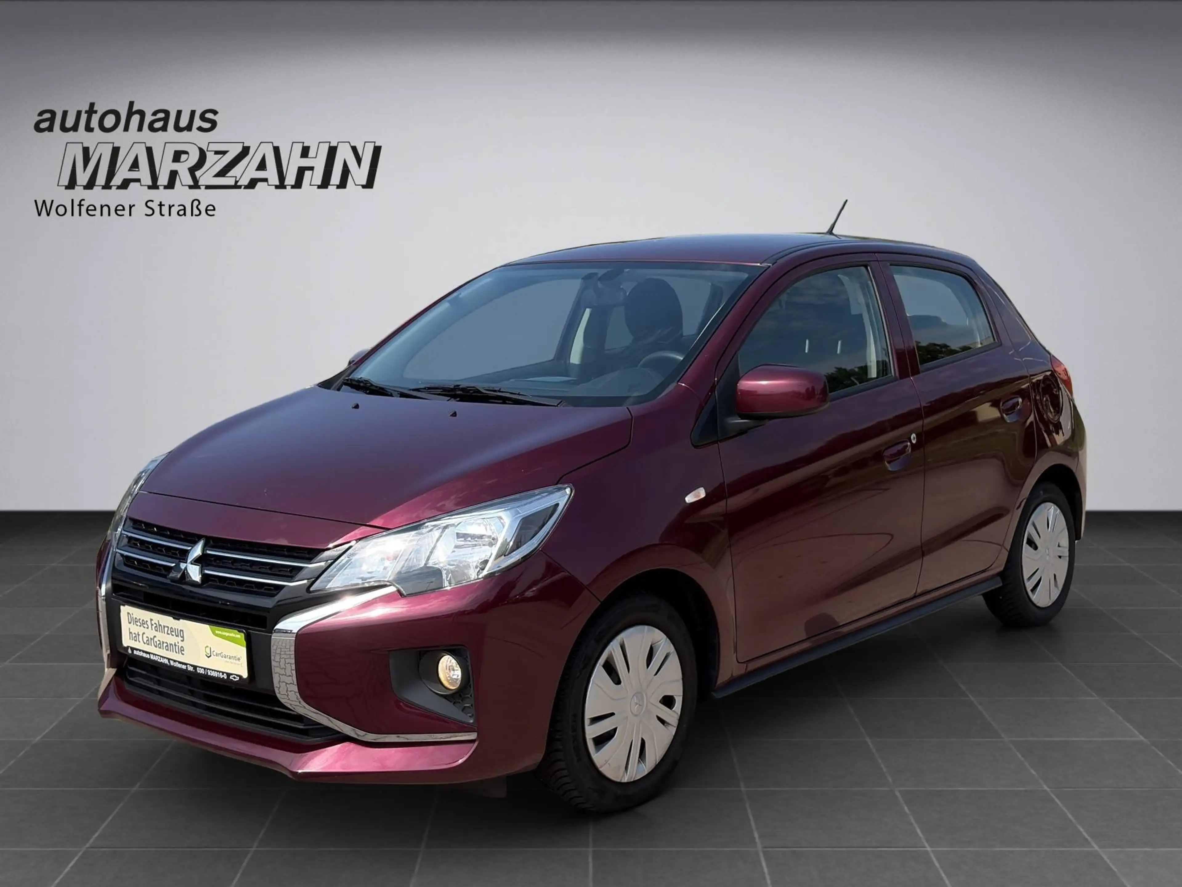 Mitsubishi Space Star Select
