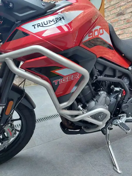 Triumph Tiger 900 - foto 5