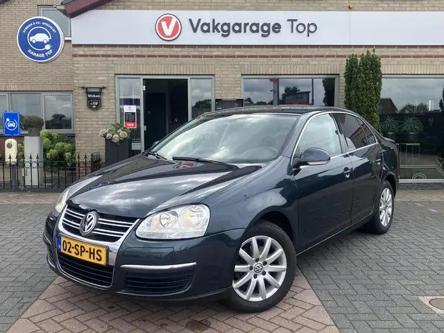 Volkswagen Jetta 2.0 FSI Comfortline | Trekhaak | PDC | Navi