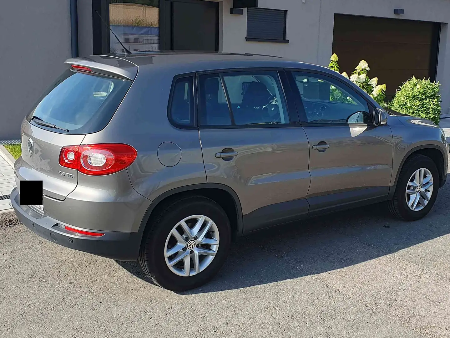 Volkswagen Tiguan Tiguan 2.0 TDI Silber - 2