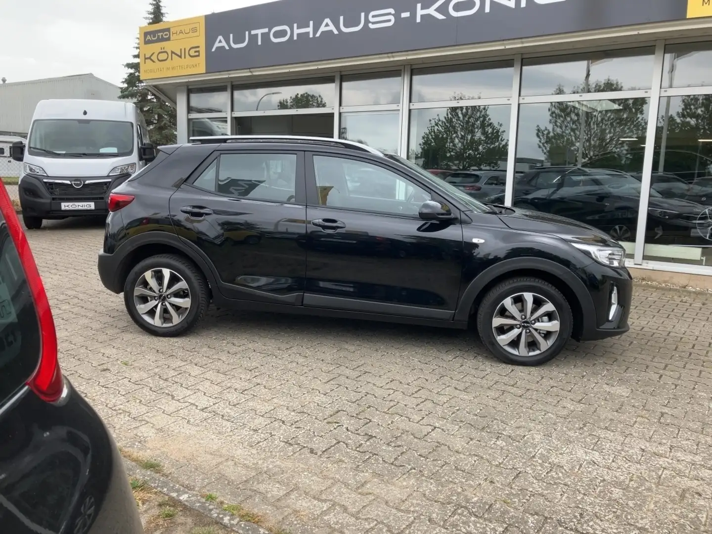 Kia Stonic Edition 7 Zwart - 1