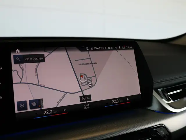 BMW X1 view 9