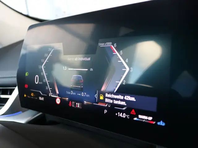 BMW X1 view 11