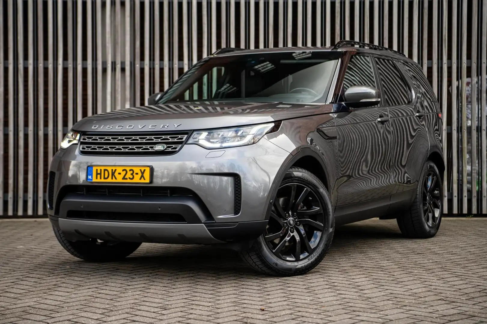 Land Rover Discovery 2.0 Si4 301pk AUT. SE |Gr.Navi|LED|Trekhaak|H-Lede Gri - 1