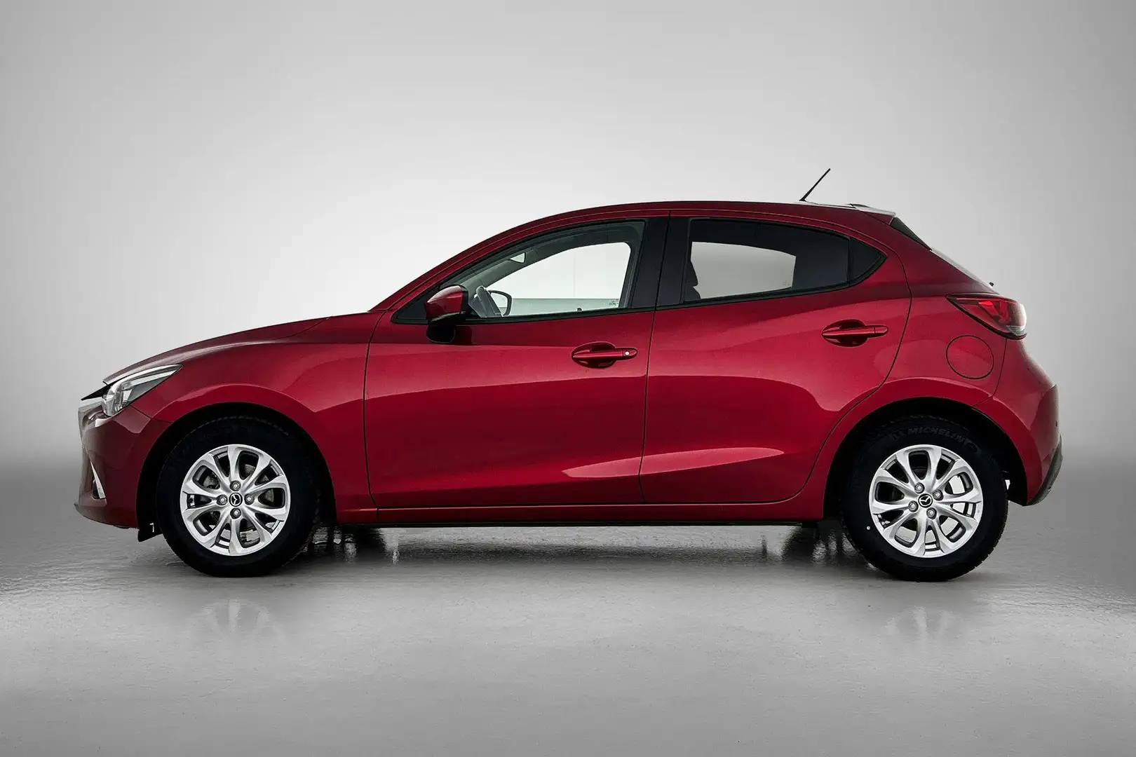 Mazda 2 1.5 Skyactiv-G TS+ | Navigatie Systeem | Climate c Rood - 2