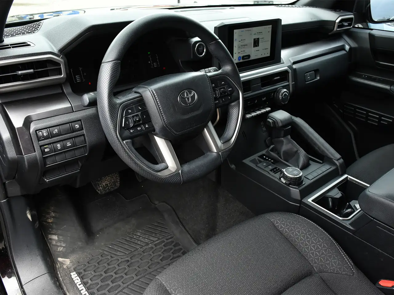 Toyota 4-Runner снимка Toyota 4-Runner
