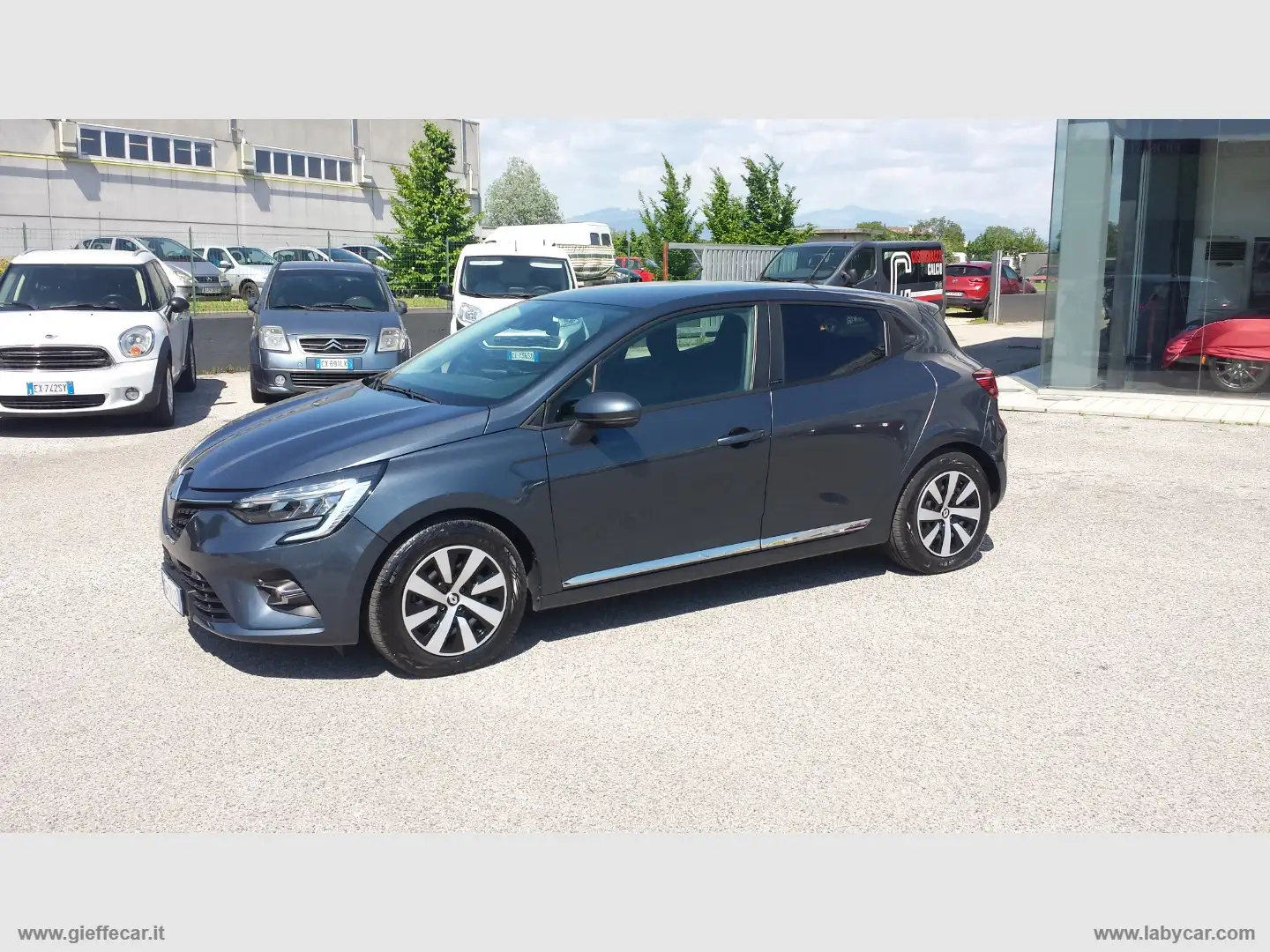 Renault Clio Hybrid E-Tech 140 CV 5p. E-Tech Gris - 1