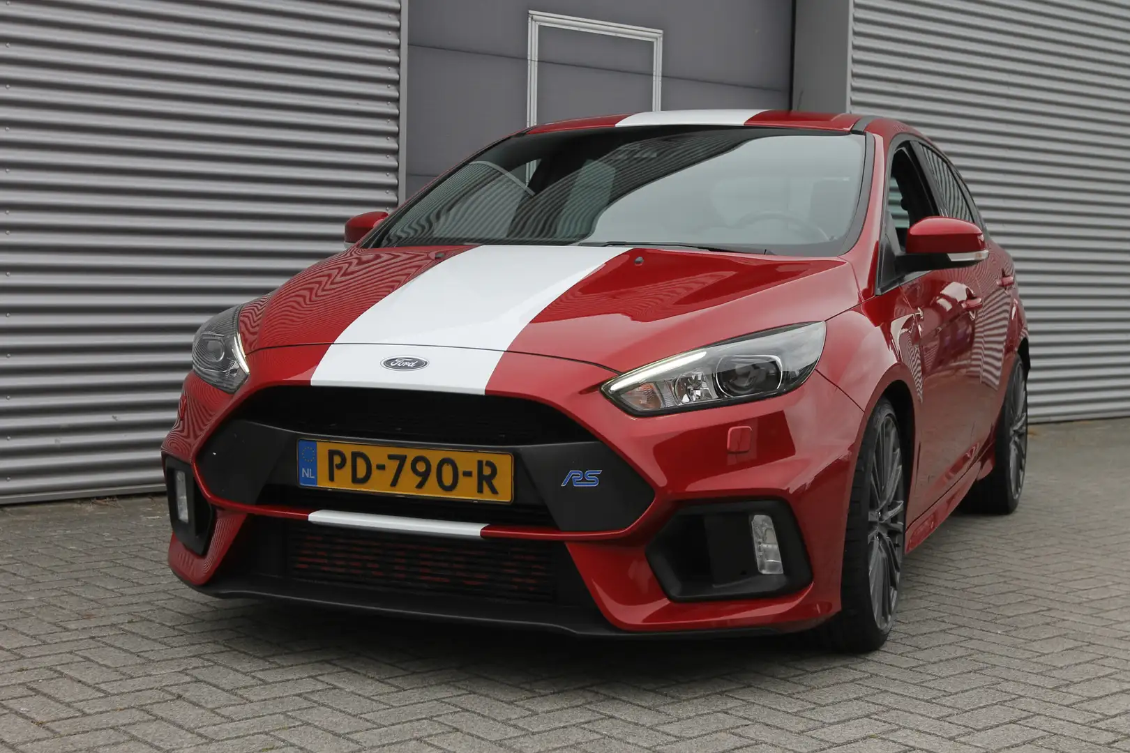 Ford Focus 2.3 RS I 350 PK I AWD I NL. Auto I Carplay I PDC Rosso - 2