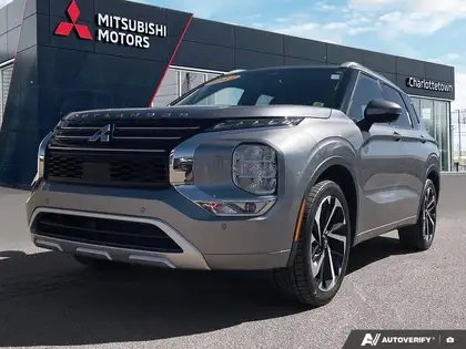 Gray 2022 Mitsubishi Outlander SUV / Crossover  Automatic