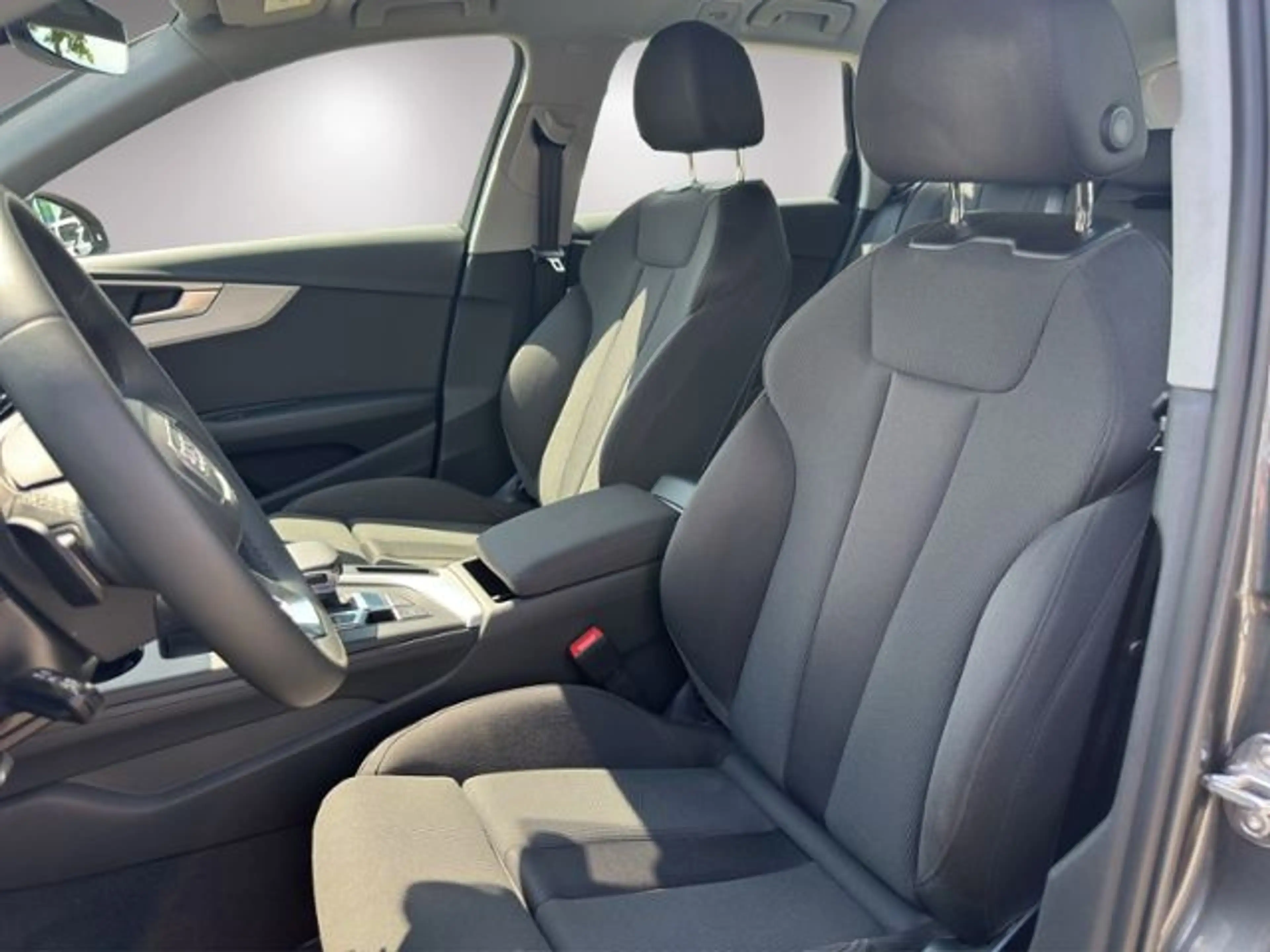 Audi A4 Avant S line 40 TFSI  LED/el.Heckkl./VC — photo 10
