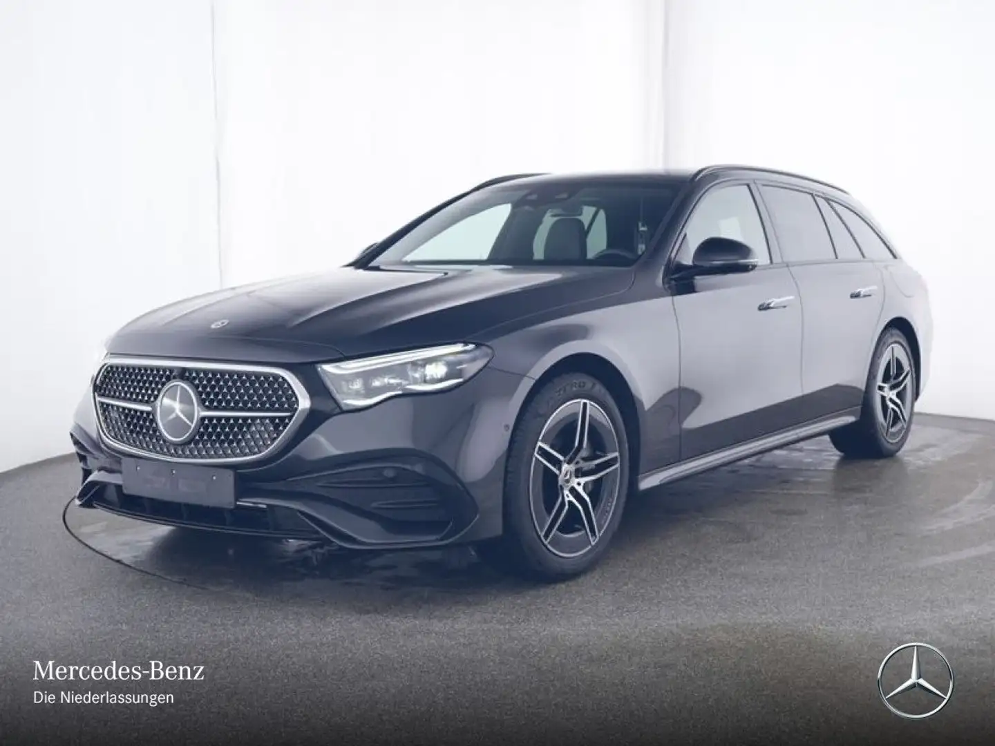 Mercedes-Benz E 300 de T Hybrid AMG Fahrass Pano Burmester HUD Grau - 2