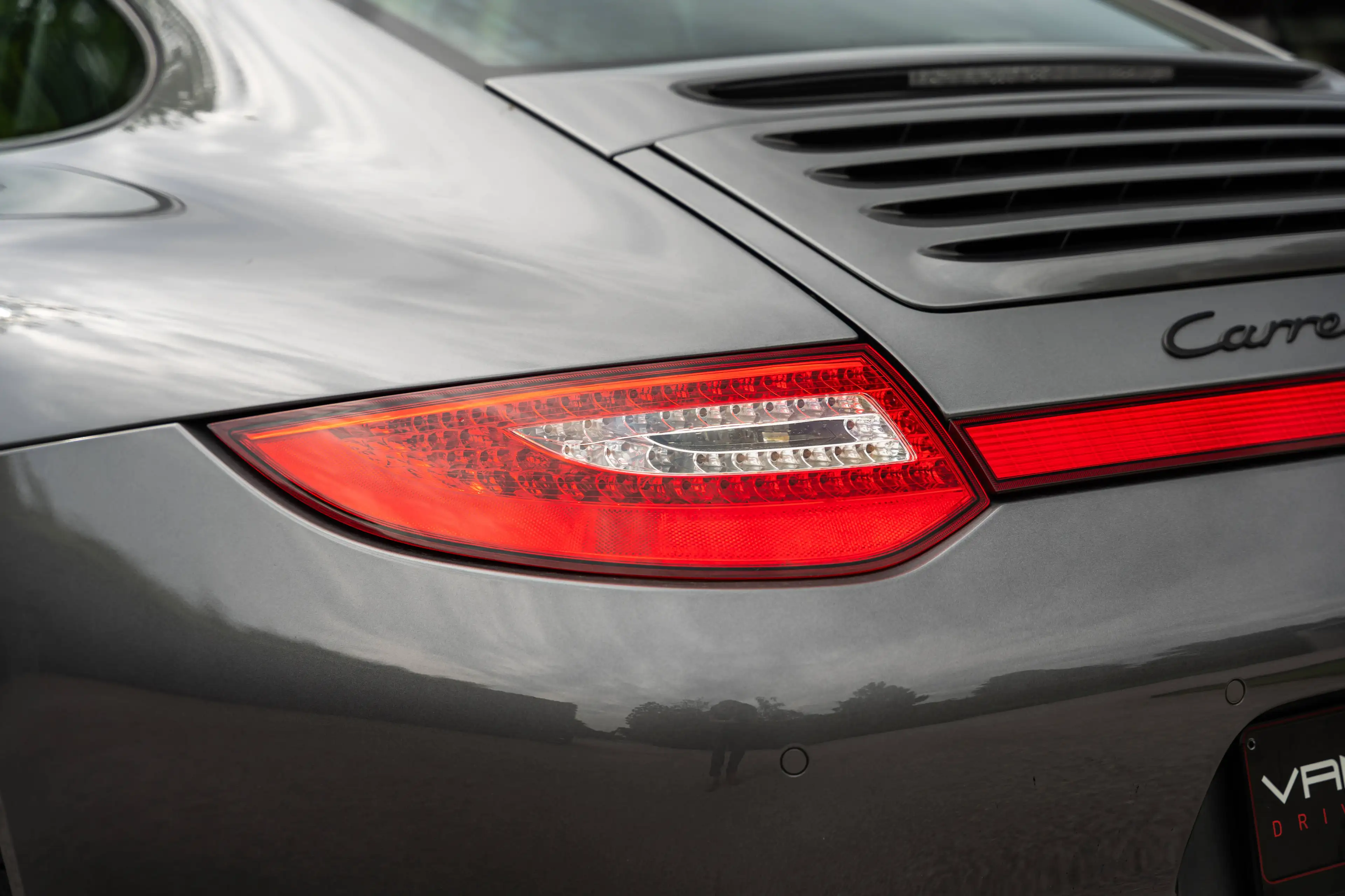 Porsche 997 .2 C4 GTS COUPE / CHRONO / SUNROOF / PDLS / BOSE / SPORT EXHAUST — photo 14