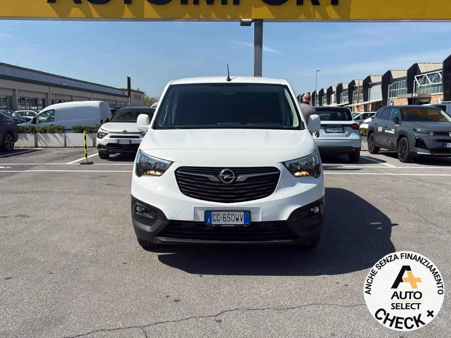 Opel Combo 1.5 D 100cv Edition Plus L1 S&S MT6 Blanco - 2