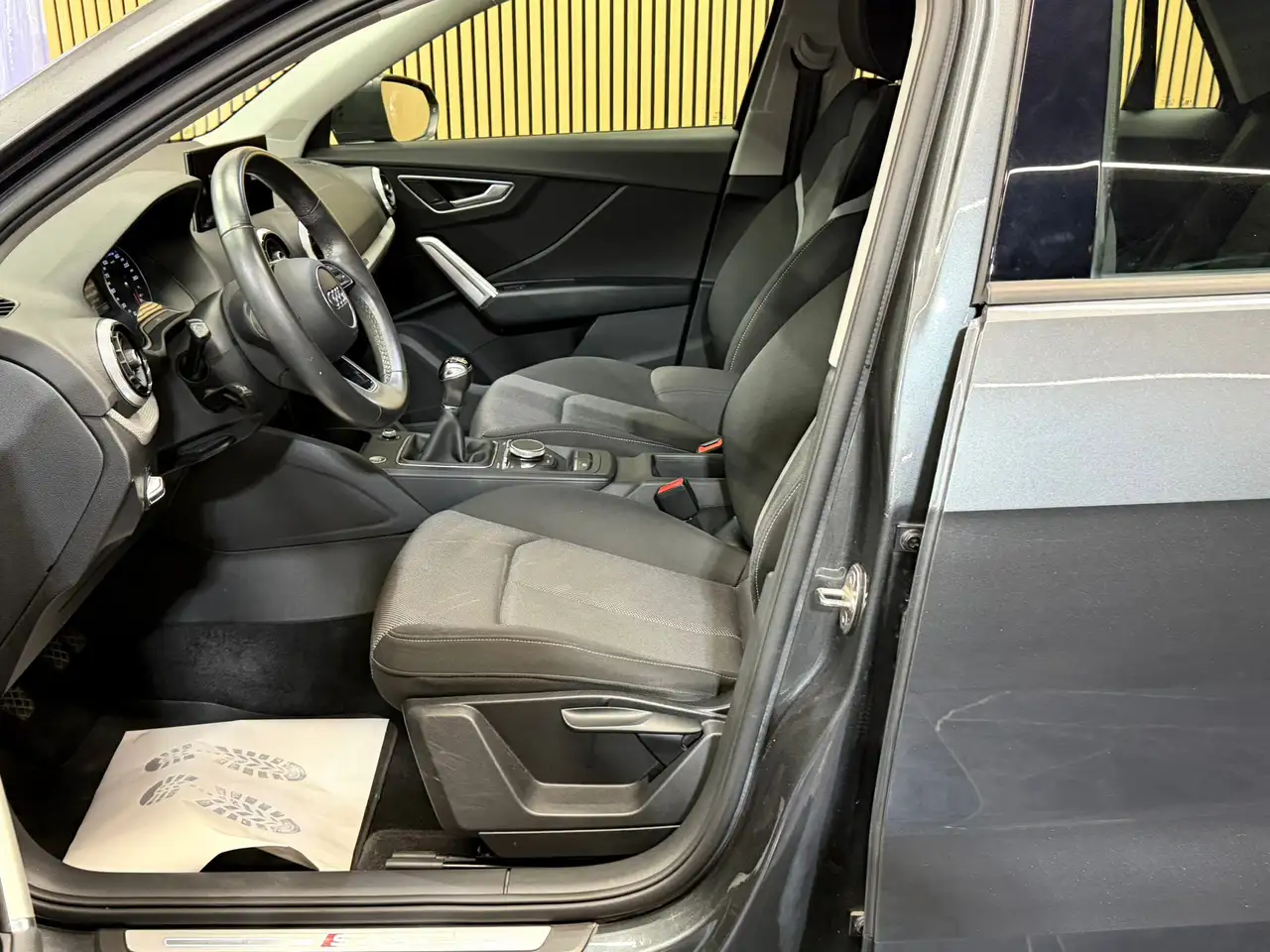 Audi Q2 30 TFSI S line * 1ER PROPRIÉTAIRE * GAR 12 MOIS 11