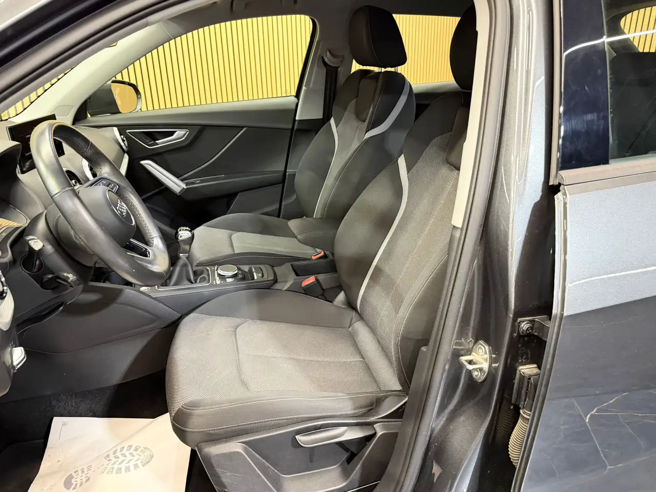 Audi Q2 30 TFSI S line * 1ER PROPRIÉTAIRE * GAR 12 MOIS 10