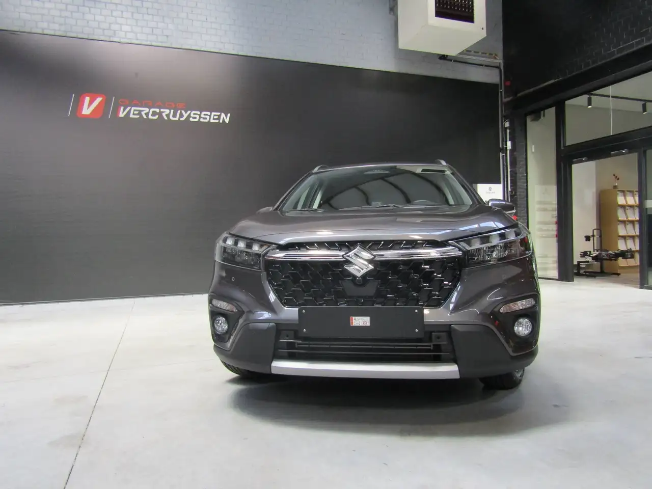 Suzuki S-Cross 2025