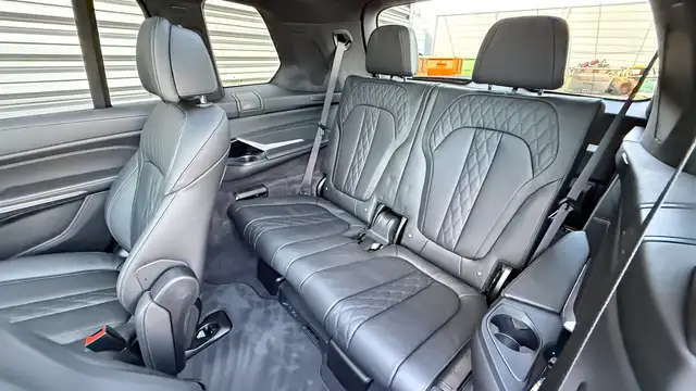 BMW X7 xDrive40d M-Sportpaket Ansicht 19