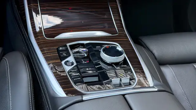 BMW X7 xDrive40d M-Sportpaket Ansicht 29