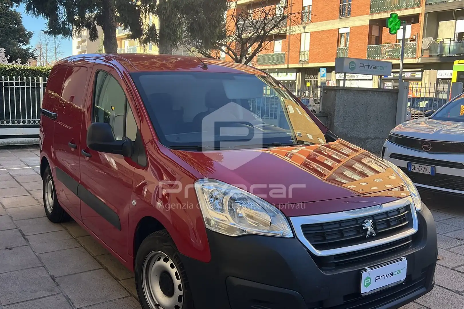 Peugeot Partner Partner BlueHDi 100 L1 Furgone Premium Rosso - 2