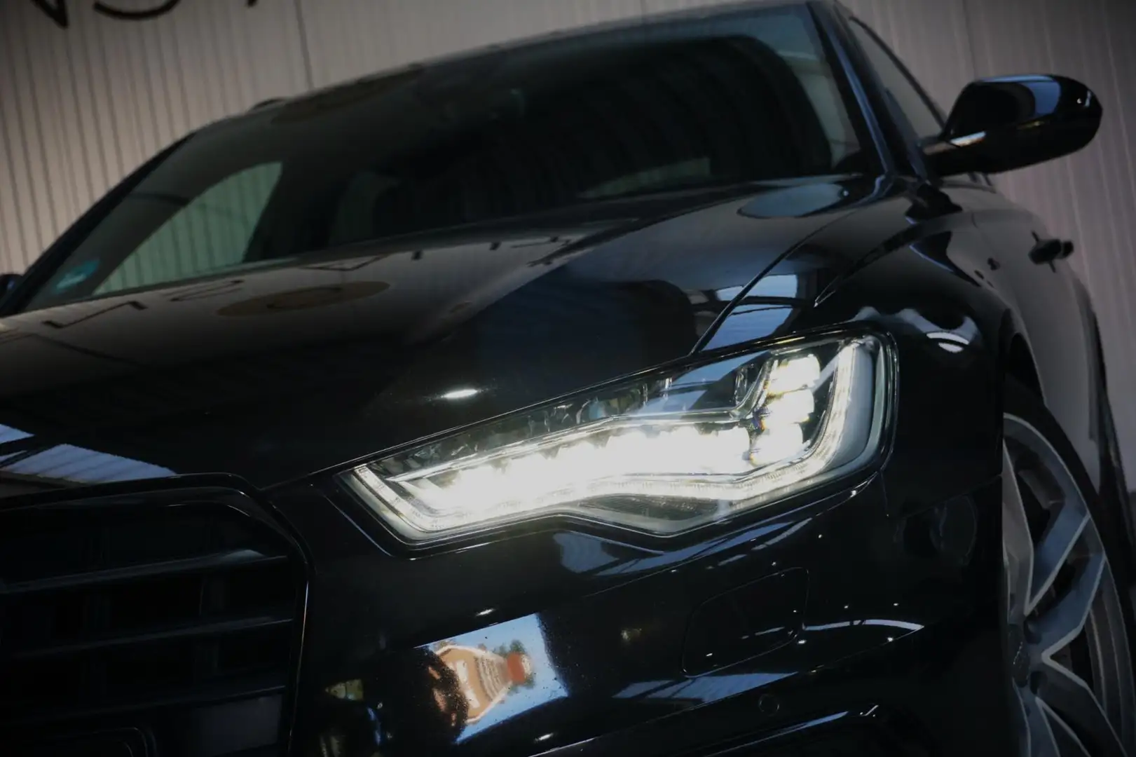 Audi A6 Avant 3.0 TDI 313pk Quattro S-Line Panodak|LED|Luc Zwart - 2