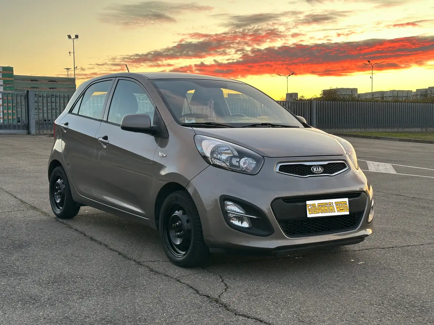 Kia Picanto 1.0 Easy 5p Bronze - 1