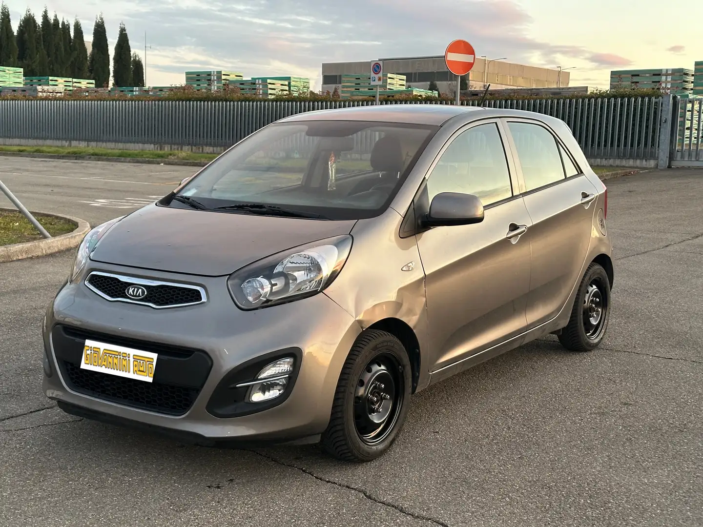 Kia Picanto 1.0 Easy 5p Bronze - 2