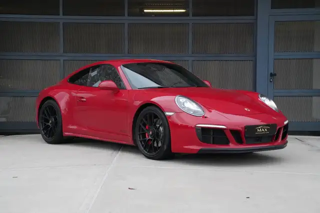 Porsche 991 Carrera GTS Carbon Bose Alcantara Schiebedac