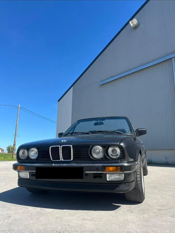 BMW 320, foto 2