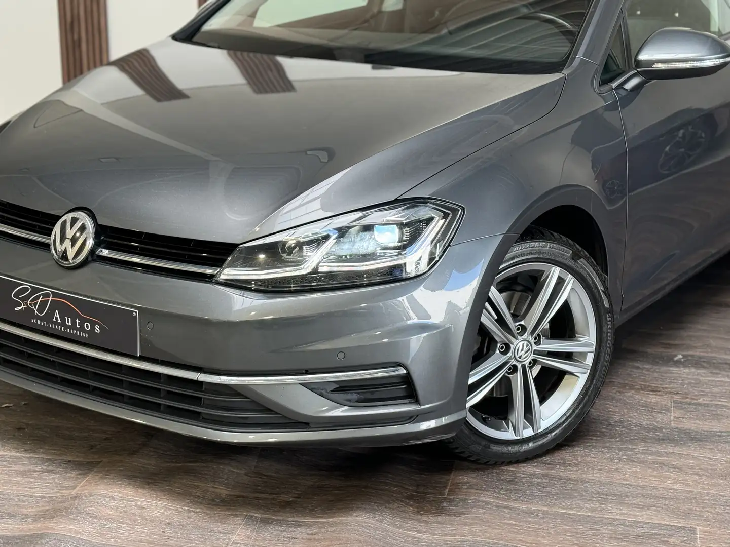 Volkswagen Golf 1.6 TDi** TOIT PANO * CUIR * LED * VIRTUAL COCKPIT Grijs - 2