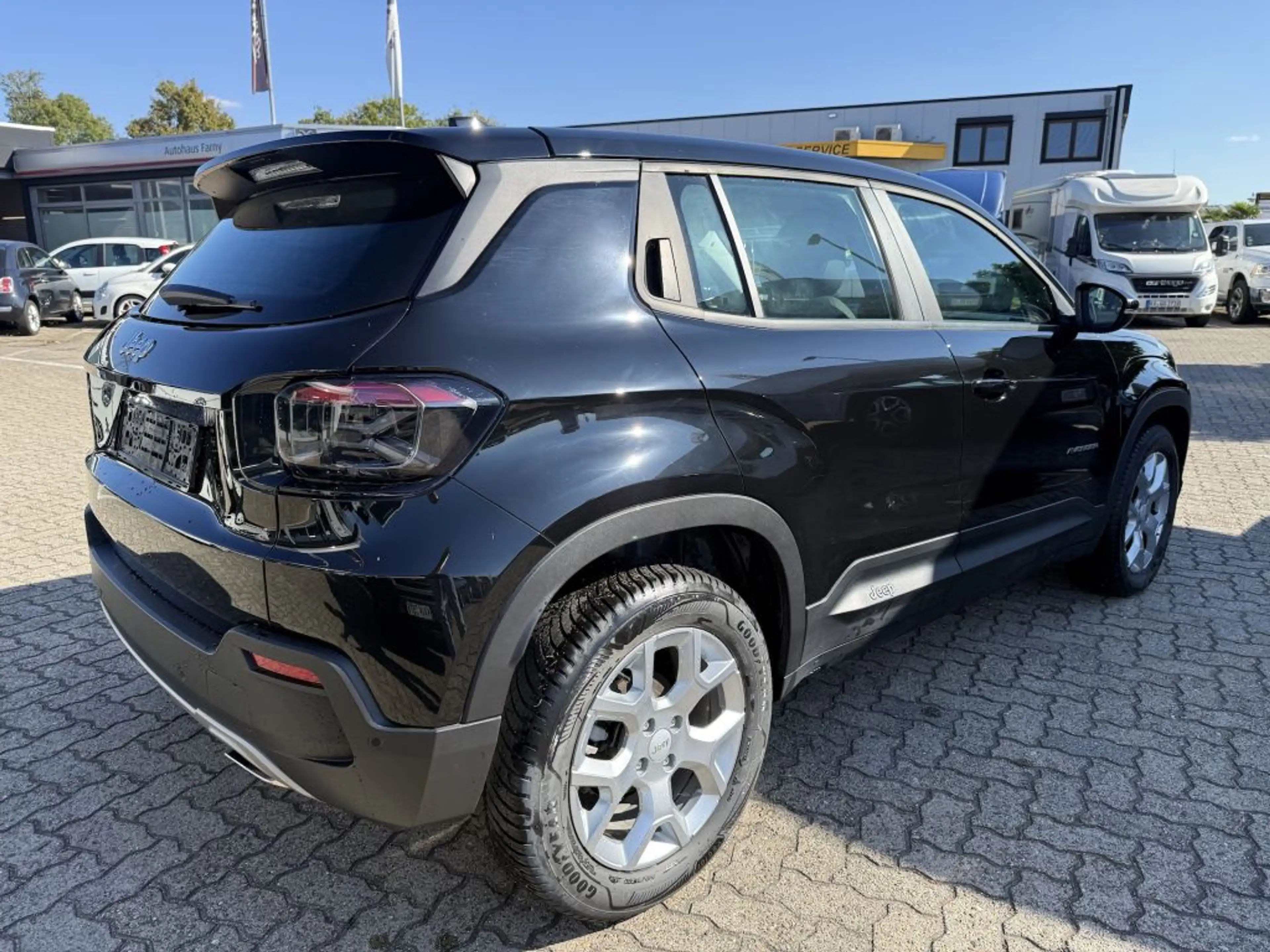 Jeep Avenger 1.2 GSE T3 Turbo-Benzin GDI Altitude — photo 5
